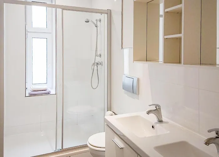 1 Bedroom Gorgeous In דירה ברלין